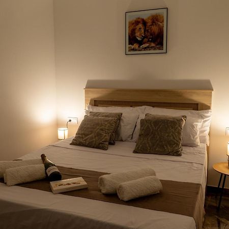 Apartamento Turistico Lux Center Valência Exterior foto